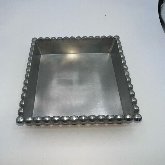 Pewter Beaded Napkin Box With Fleur De Lis Napkins Collectable Decor Serving - Picture 4 of 6